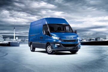 Who makes engines for IVECO and are these vehicles reliable?